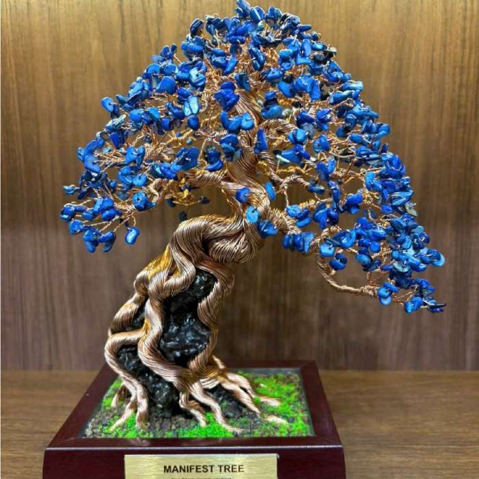 Kyanite manifest bonsai tree made by Tinh Tan Art